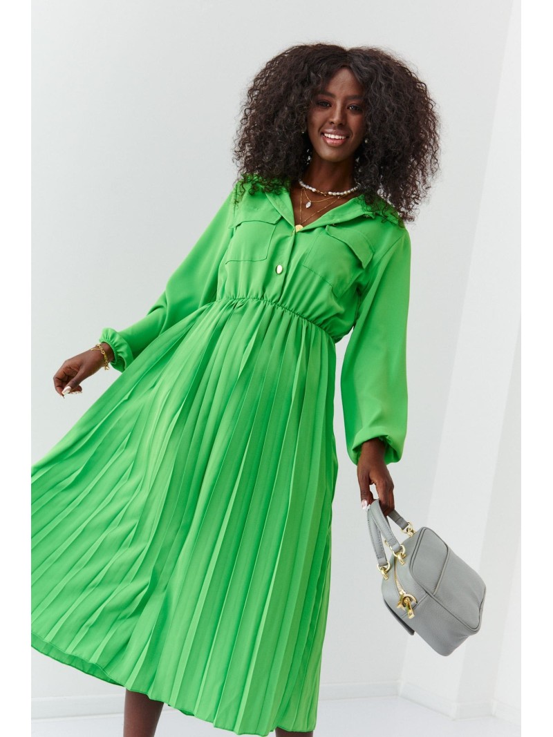 Elegant dress with a pleated bottom, green 70120 - Online store - Boutique